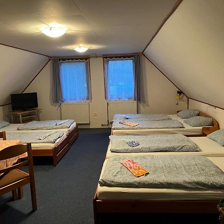 Turisticka Chata Jiskra Harrachov Eksteriør billede